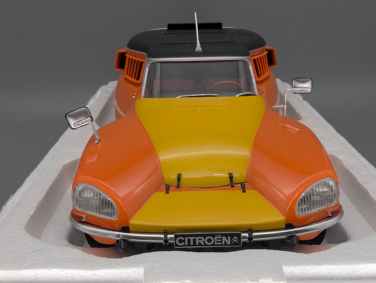 Modellautos 1:18 CMR CMR137 Citroen DS PLR Break Mille Pattes mit OVP