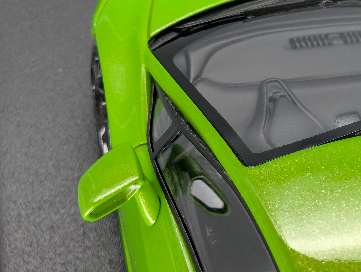 Modellautos 1:43 Looksmart Lamborghini Huracan LP610-4 Verde Mantis mit OVP