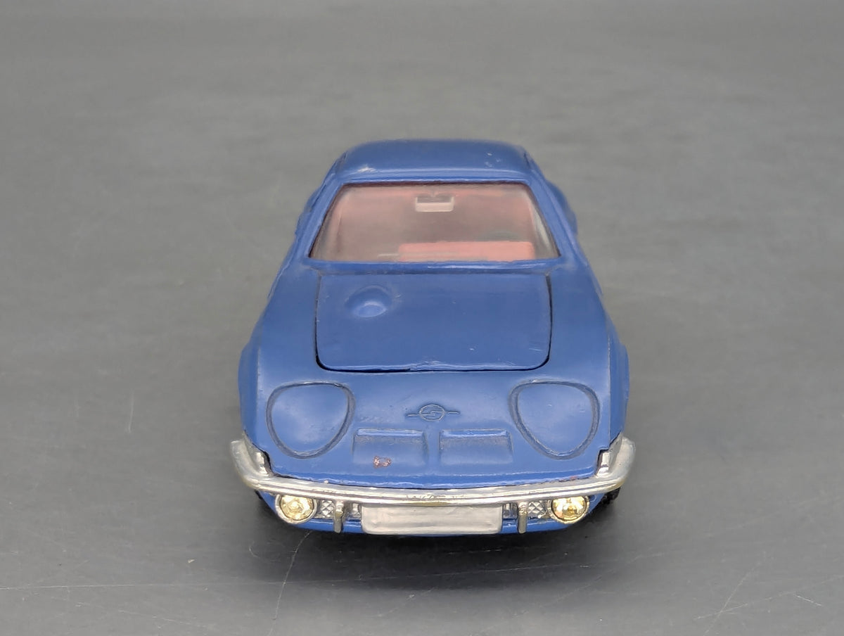 Modellauto 1:43 Dinky Toys 1421 Opel GT 1900 Blau mit OVP