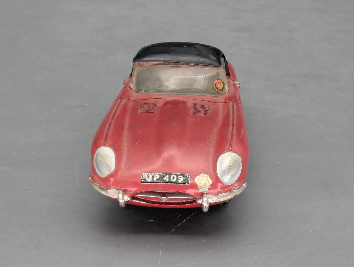Modellauto 1:43 Dinky Toys 120 Jaguar E-Type Rot mit OVP