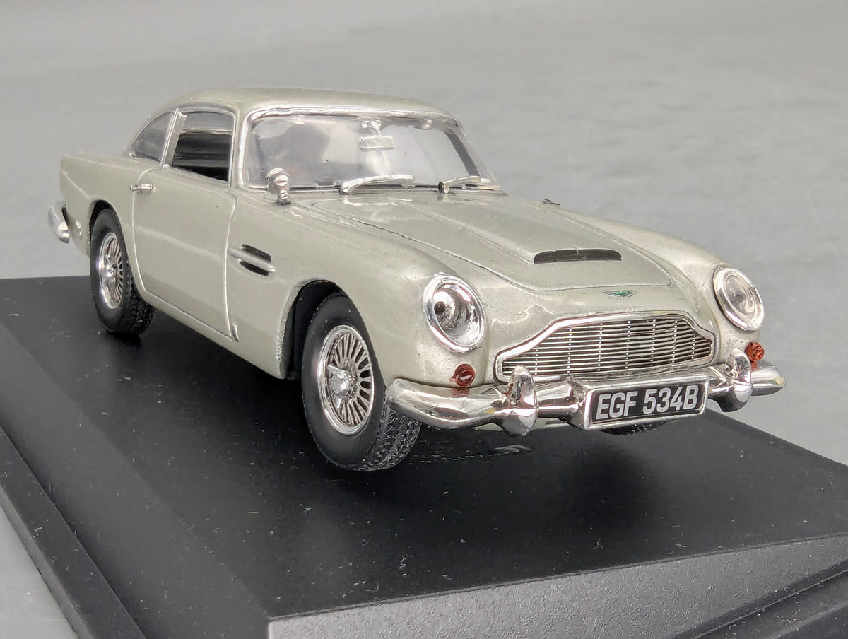 Modellautos 1:43 Atlas Aston Martin DB5 mit OVP