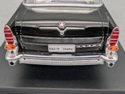 Modellautos 1:24 Whitebox WB 124080 GAZ 13 Chaika Schwarz mit OVP