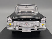 Modellautos 1:24 Whitebox WB 124080 GAZ 13 Chaika Schwarz mit OVP