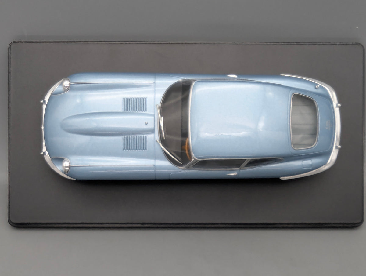 Modellautos 1:24 Whitebox WB 124039 Jaguar E-Type Metallic Blau OVP