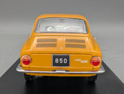 Modellautos 1:24 Whitebox WB 124168 Fiat 850 Coupe mit OVP