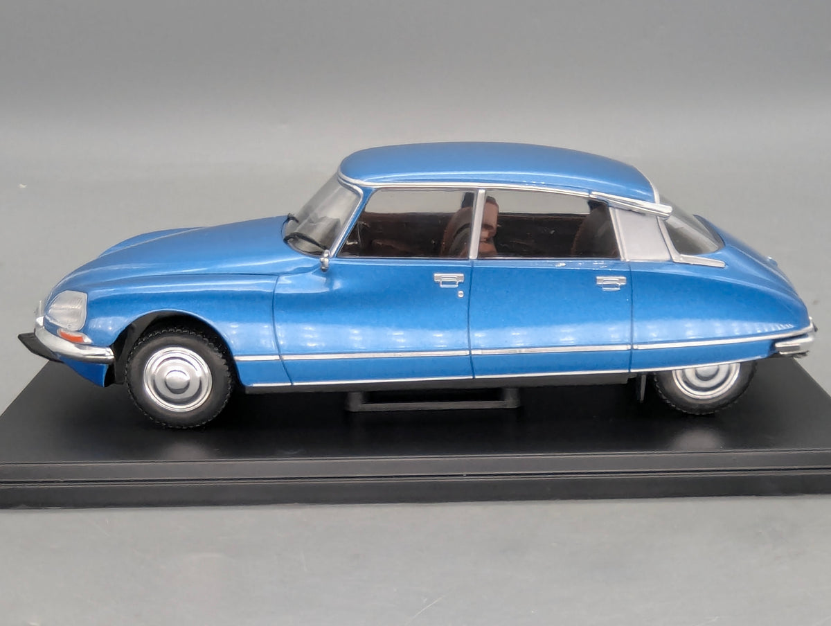 Modellautos 1:24 Whitebox WB 124127 Citroen DS 23 Pallas Metallic Blau mit OVP