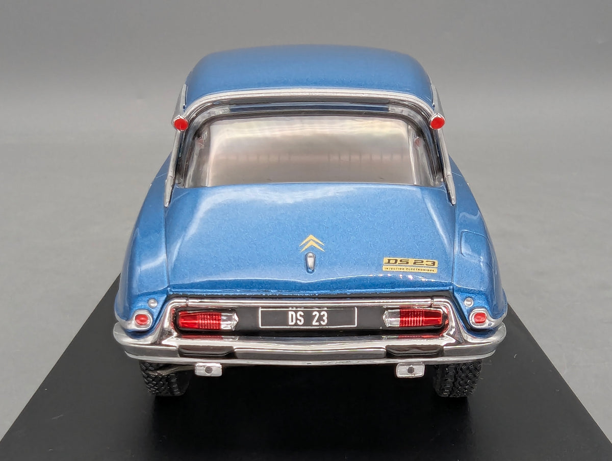 Modellautos 1:24 Whitebox WB 124127 Citroen DS 23 Pallas Metallic Blau mit OVP