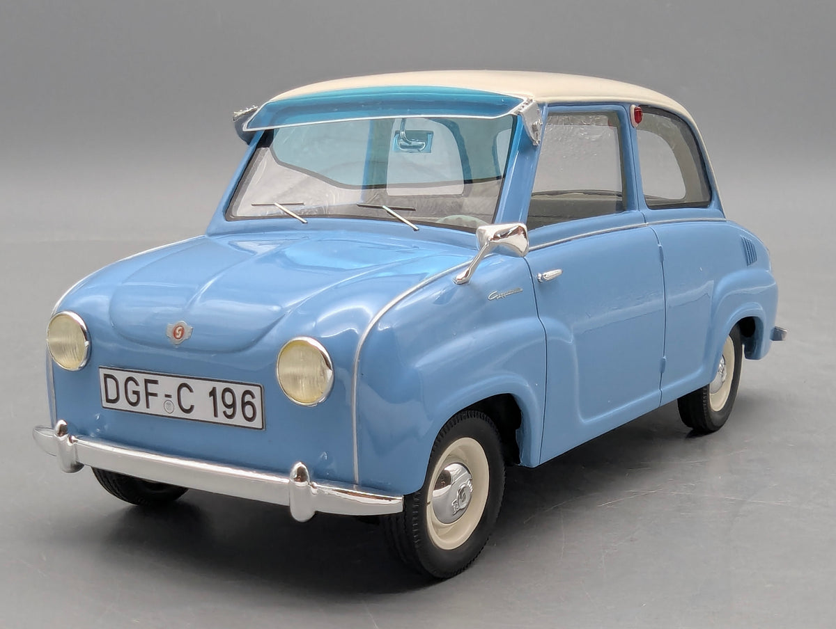 Modellautos 1:18 Schuco Pro.R18 Goggomobil Limousine Hellblau Weiß mit OVP