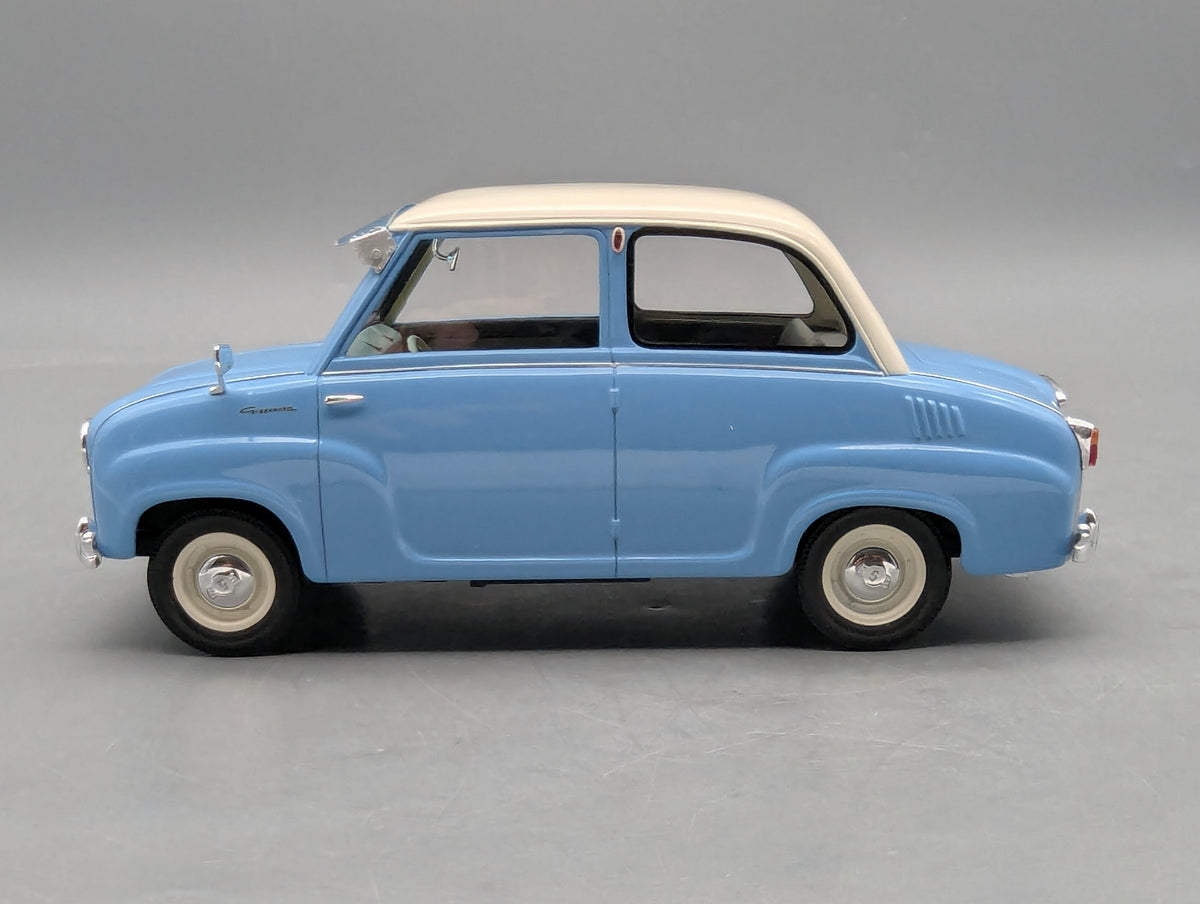 Modellautos 1:18 Schuco Pro.R18 Goggomobil Limousine Hellblau Weiß mit OVP