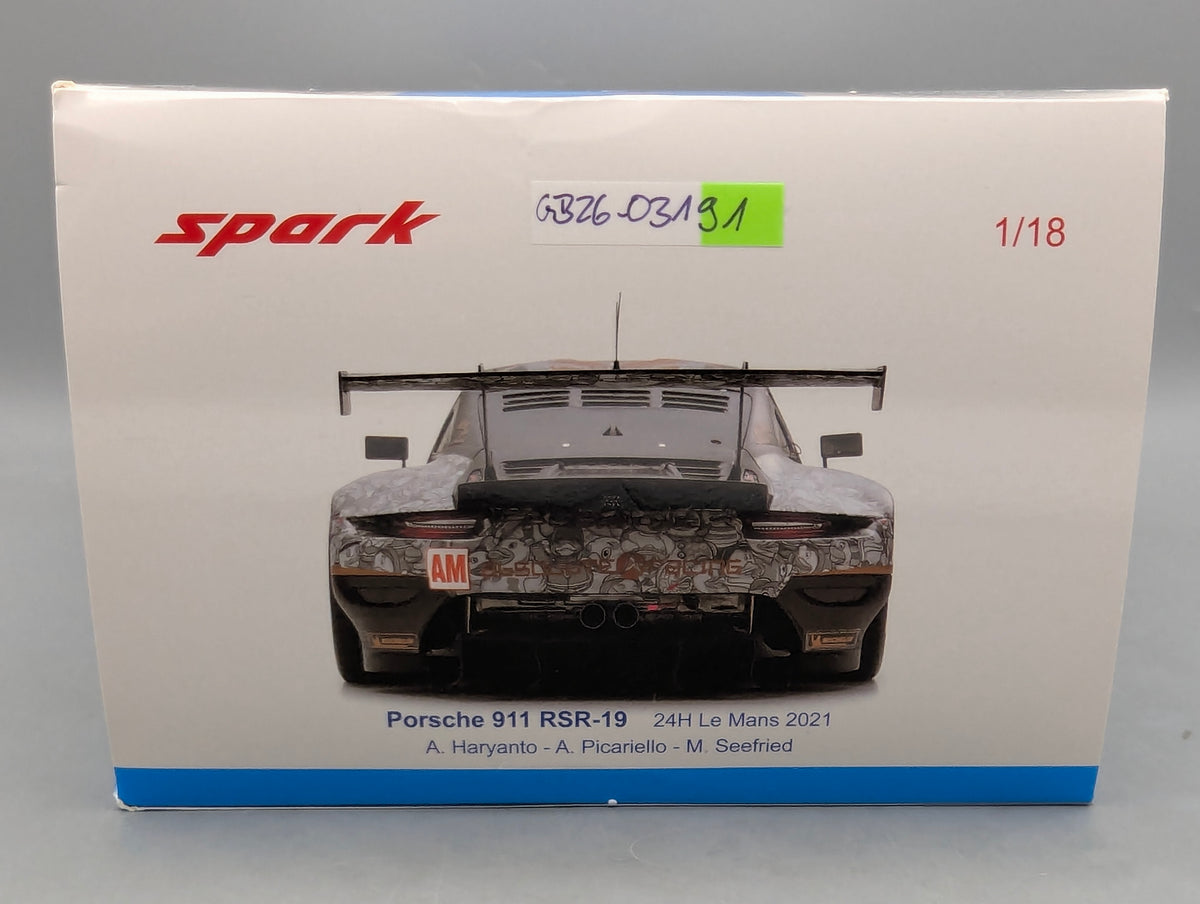 Modellautos 1:18 Spark Porsche 911 RSR-19 24h Le Mans 2021 #18 mit OVP