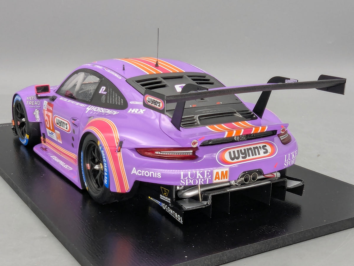 Modellautos 1:18 Spark Porsche 911 RSR 24h Le Mans 2020 #57 mit OVP