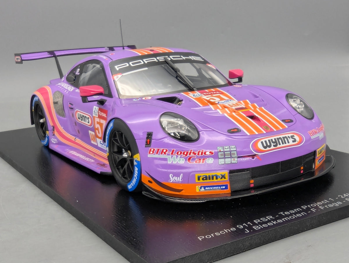 Modellautos 1:18 Spark Porsche 911 RSR 24h Le Mans 2020 #57 mit OVP