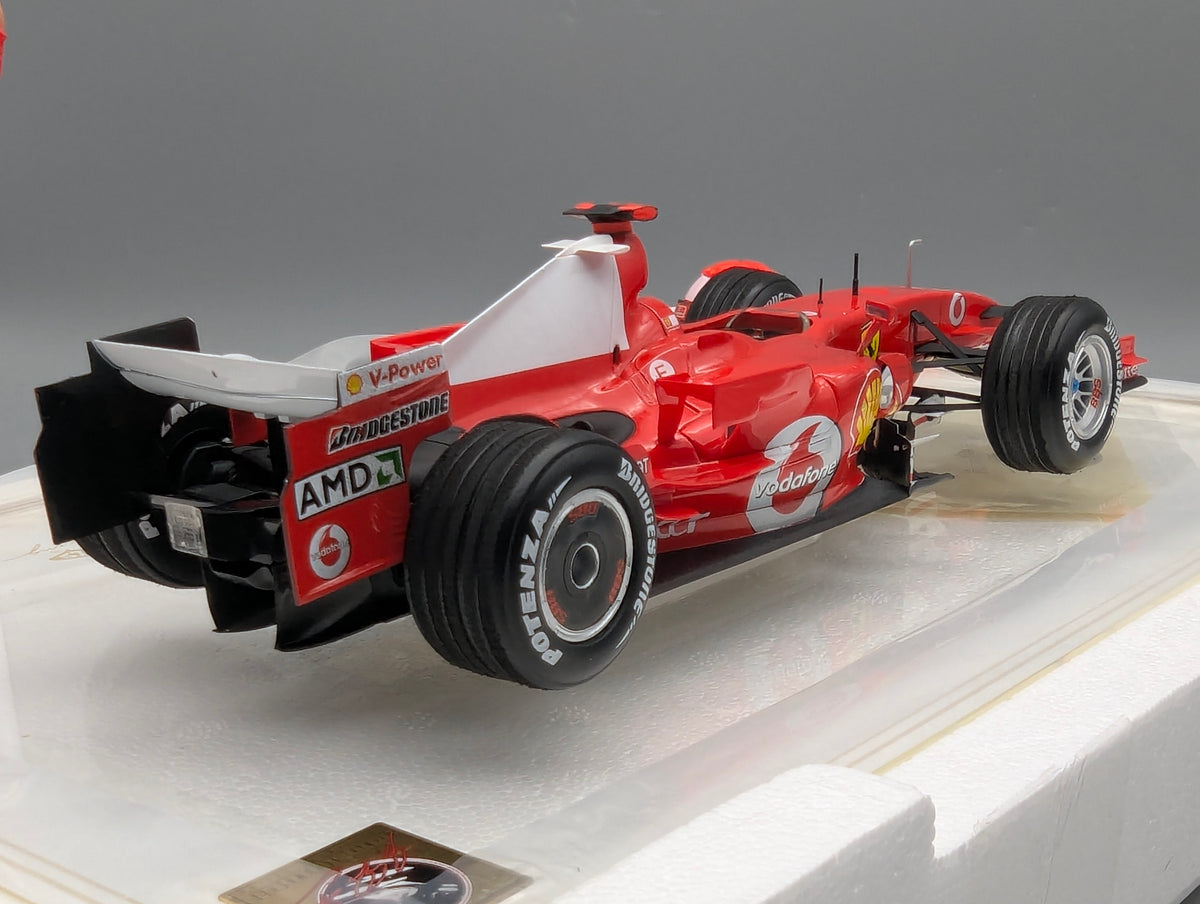 Modellautos 1:18 Hot Wheels Ferrari 248 F1 Sao Paulo 2006 #5 M. Schumacher OVP