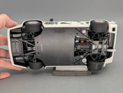 Modellautos 1:18 Minichamps BMW M1 1000km Nürbrg #201 Stuck & Piquet mit Vitrine