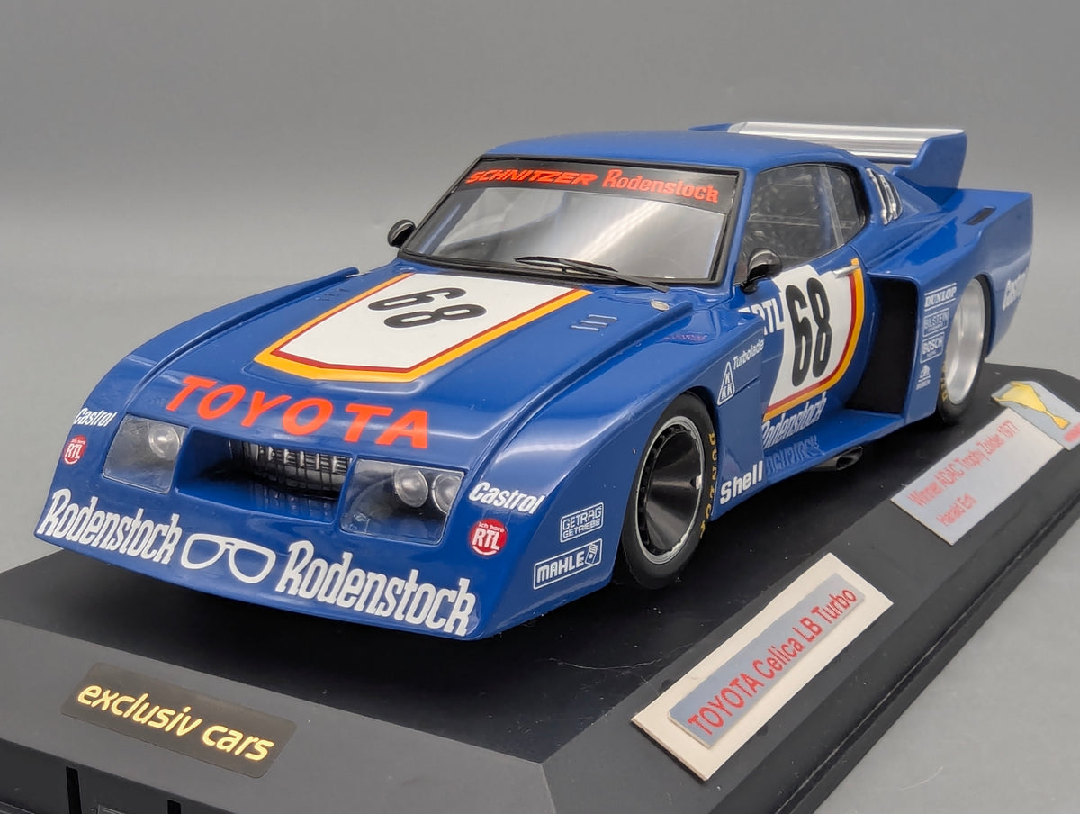 Modellautos 1:18 Spark Toyota Celica LB Turbo WINNER Zolder 1977 #68 mit Vitrine