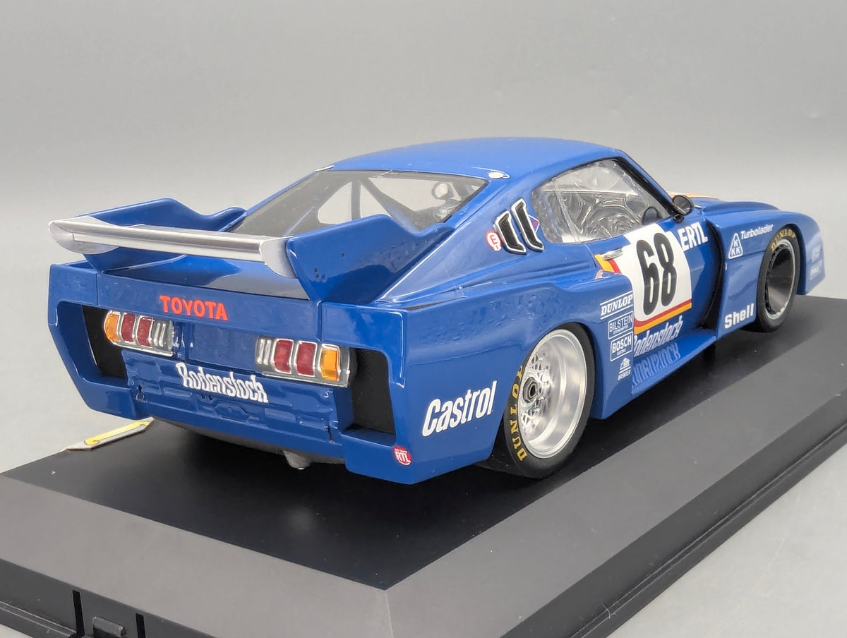 Modellautos 1:18 Spark Toyota Celica LB Turbo WINNER Zolder 1977 #68 mit Vitrine
