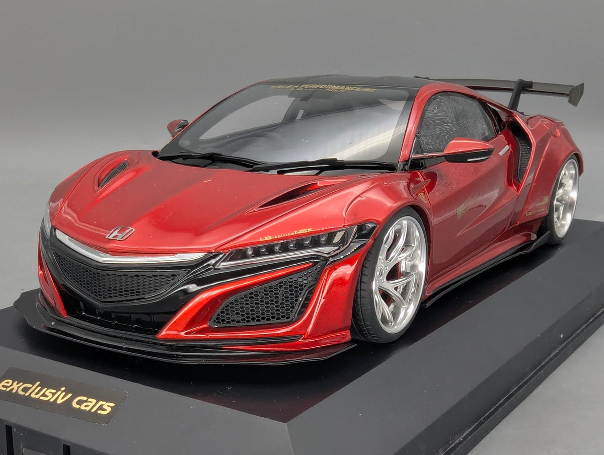 Modellautos 1:18 GT Spirit Honda NSX LB-Works mit Vitrine