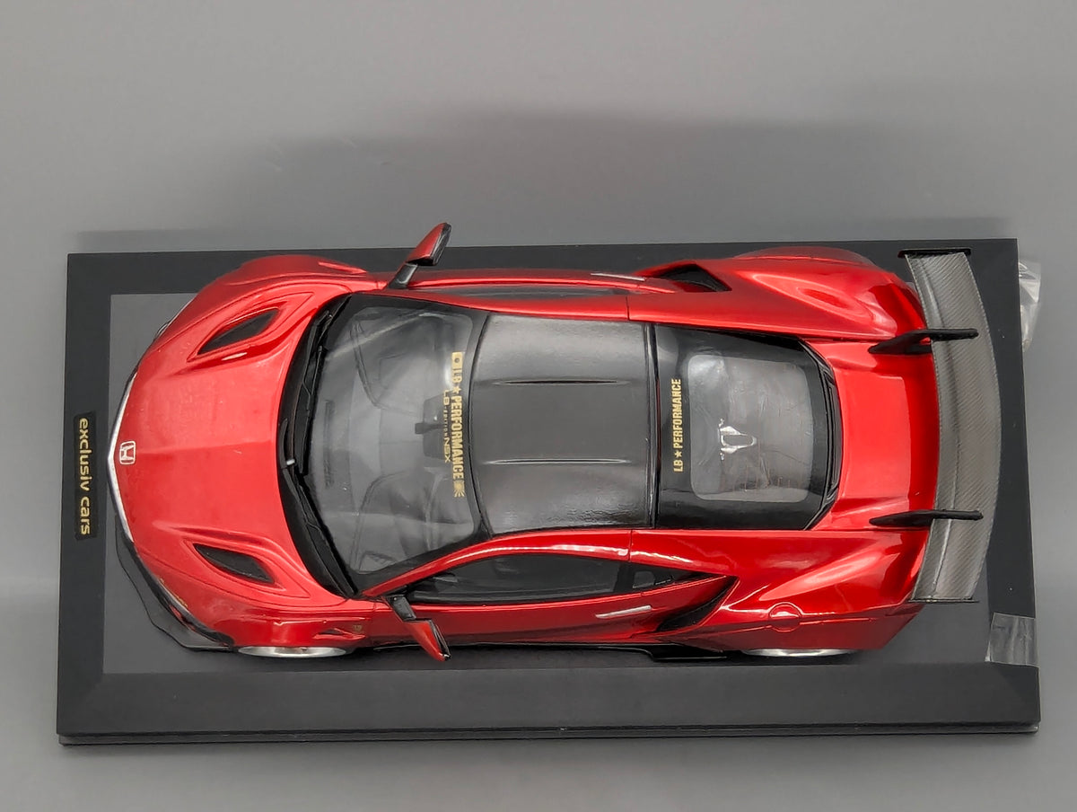 Modellautos 1:18 GT Spirit Honda NSX LB-Works mit Vitrine
