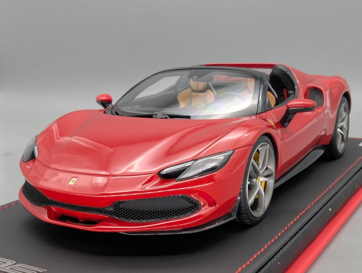 Modellautos 1:18 MR Collection FE037C Ferrari 296 GTS Ltd 10/149 Rosso Corso OVP