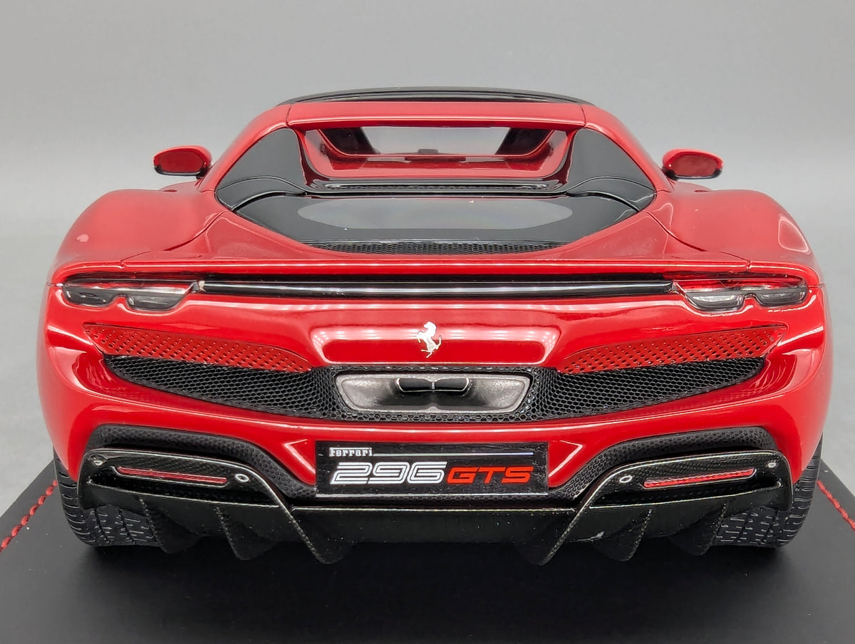 Modellautos 1:18 MR Collection FE037C Ferrari 296 GTS Ltd 10/149 Rosso Corso OVP