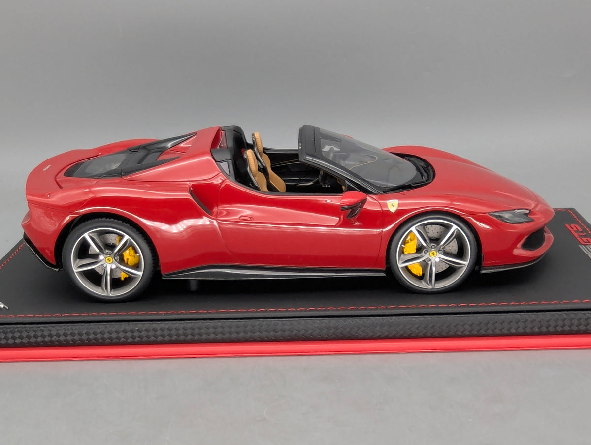 Modellautos 1:18 MR Collection FE037C Ferrari 296 GTS Ltd 10/149 Rosso Corso OVP