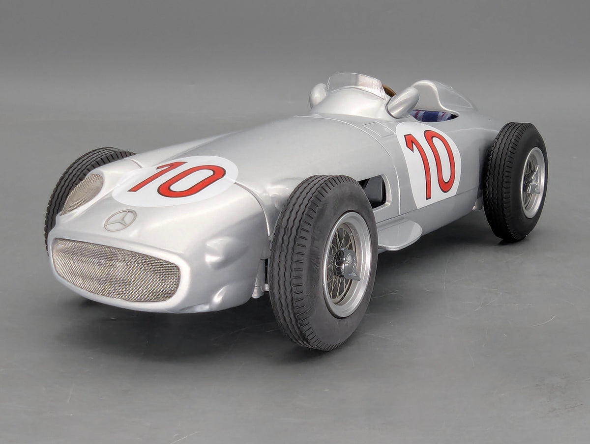 Modellautos 1:18 iScale Mercedes Benz W196 F1 WINNER Belgien 1955 #10 Fangio OVP