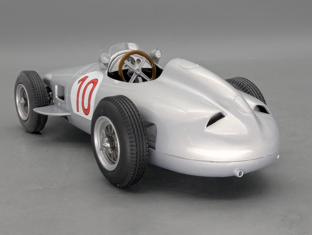 Modellautos 1:18 iScale Mercedes Benz W196 F1 WINNER Belgien 1955 #10 Fangio OVP