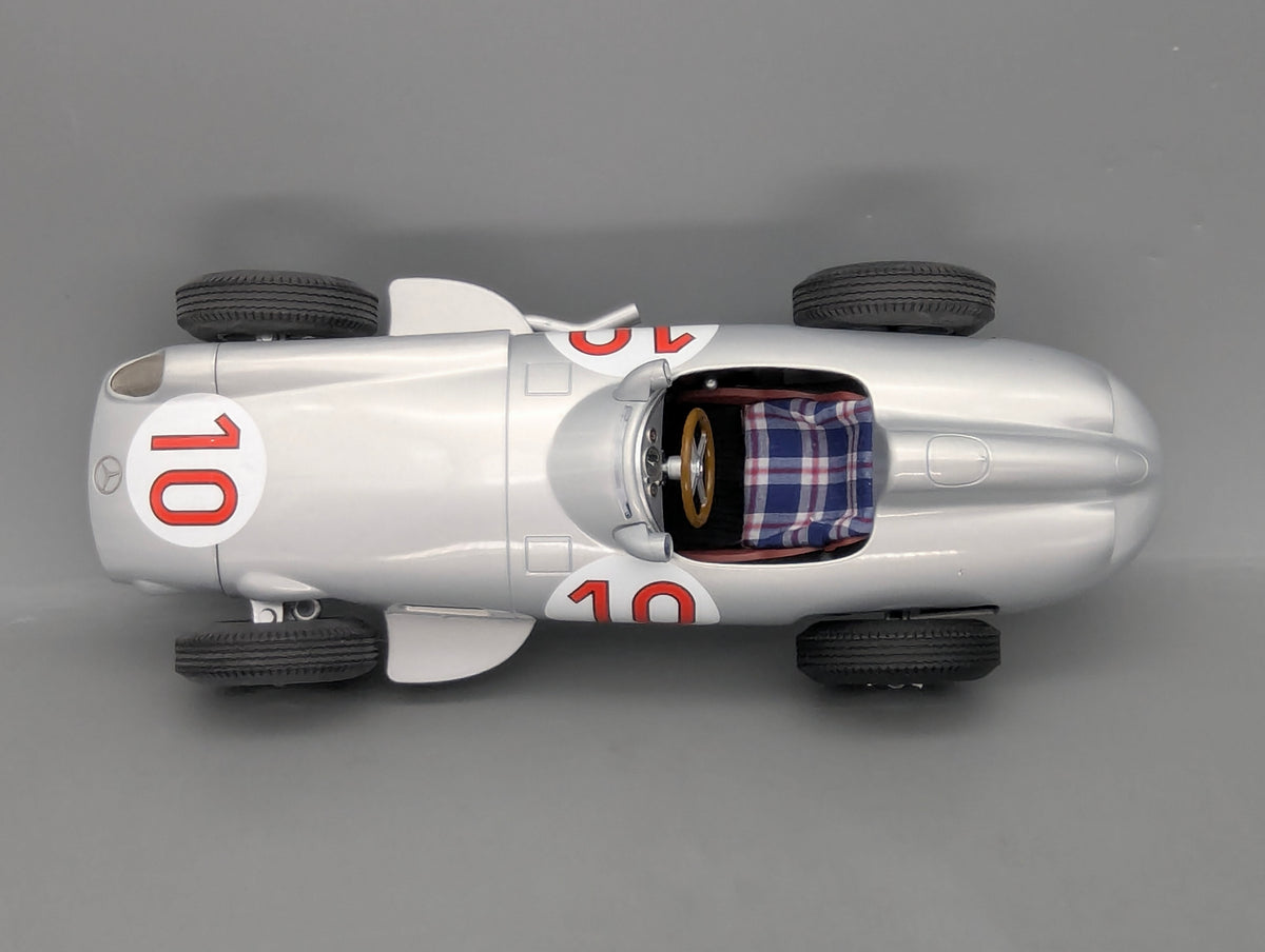 Modellautos 1:18 iScale Mercedes Benz W196 F1 WINNER Belgien 1955 #10 Fangio OVP
