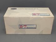 Modellautos 1:18 UT Models Ford Expedition Regular XLT Metallic Grün mit OVP