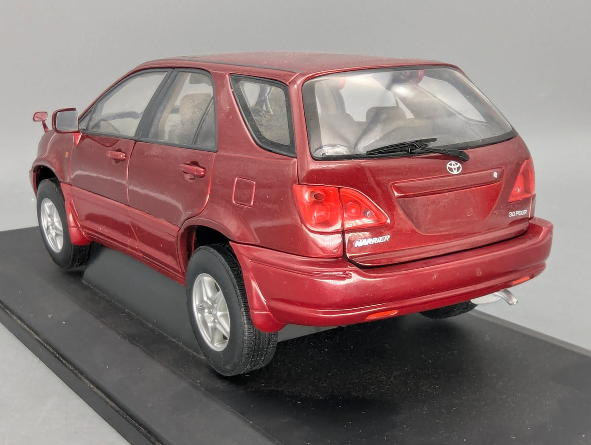 Modellautos 1:18 AUTOart 70035 Toyota Harrier 3.0 Four Metallic Red mit OVP