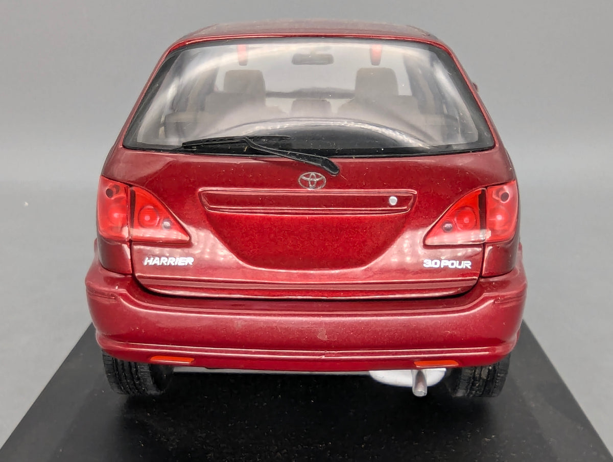 Modellautos 1:18 AUTOart 70035 Toyota Harrier 3.0 Four Metallic Red mit OVP