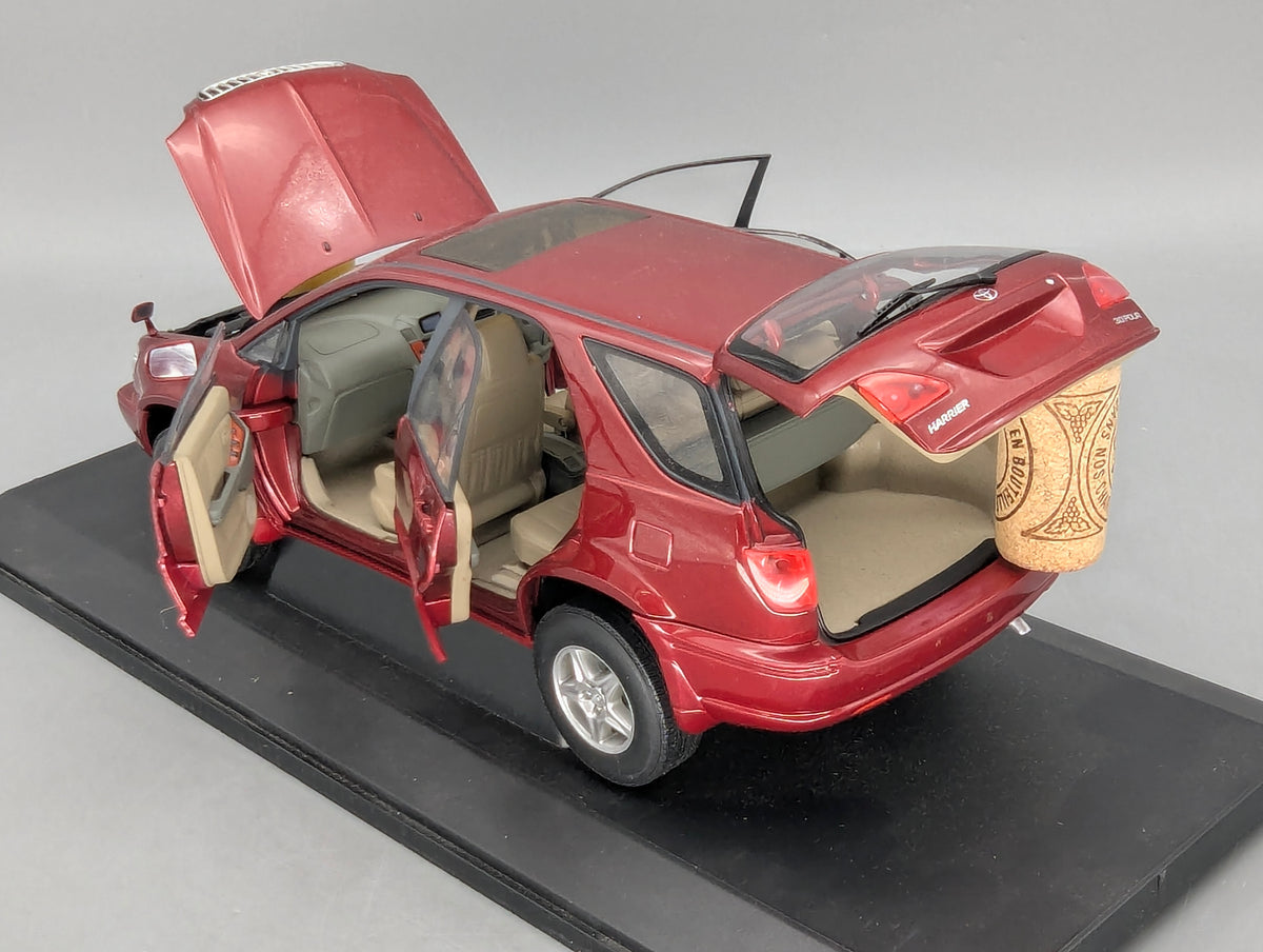 Modellautos 1:18 AUTOart 70035 Toyota Harrier 3.0 Four Metallic Red mit OVP