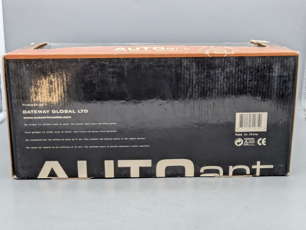 Modellautos 1:18 AUTOart 70035 Toyota Harrier 3.0 Four Metallic Red mit OVP
