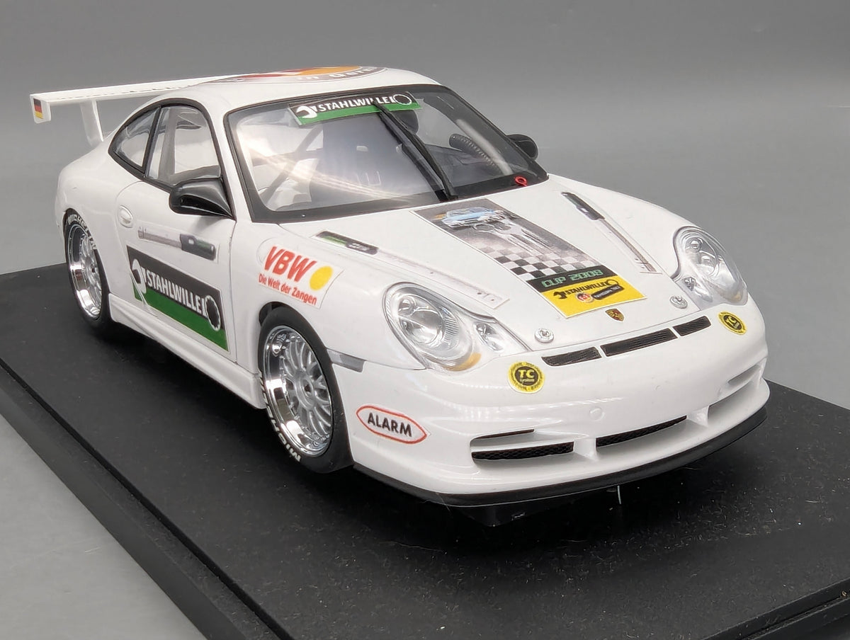 Modellautos 1:18 Umbau Decals Basis AUTOart Porsche 911 Carrera Cup White OVP