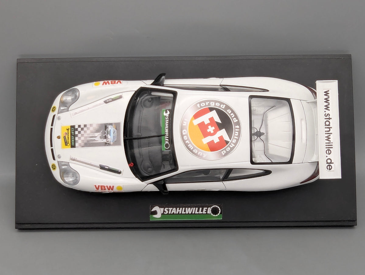 Modellautos 1:18 Umbau Decals Basis AUTOart Porsche 911 Carrera Cup White OVP