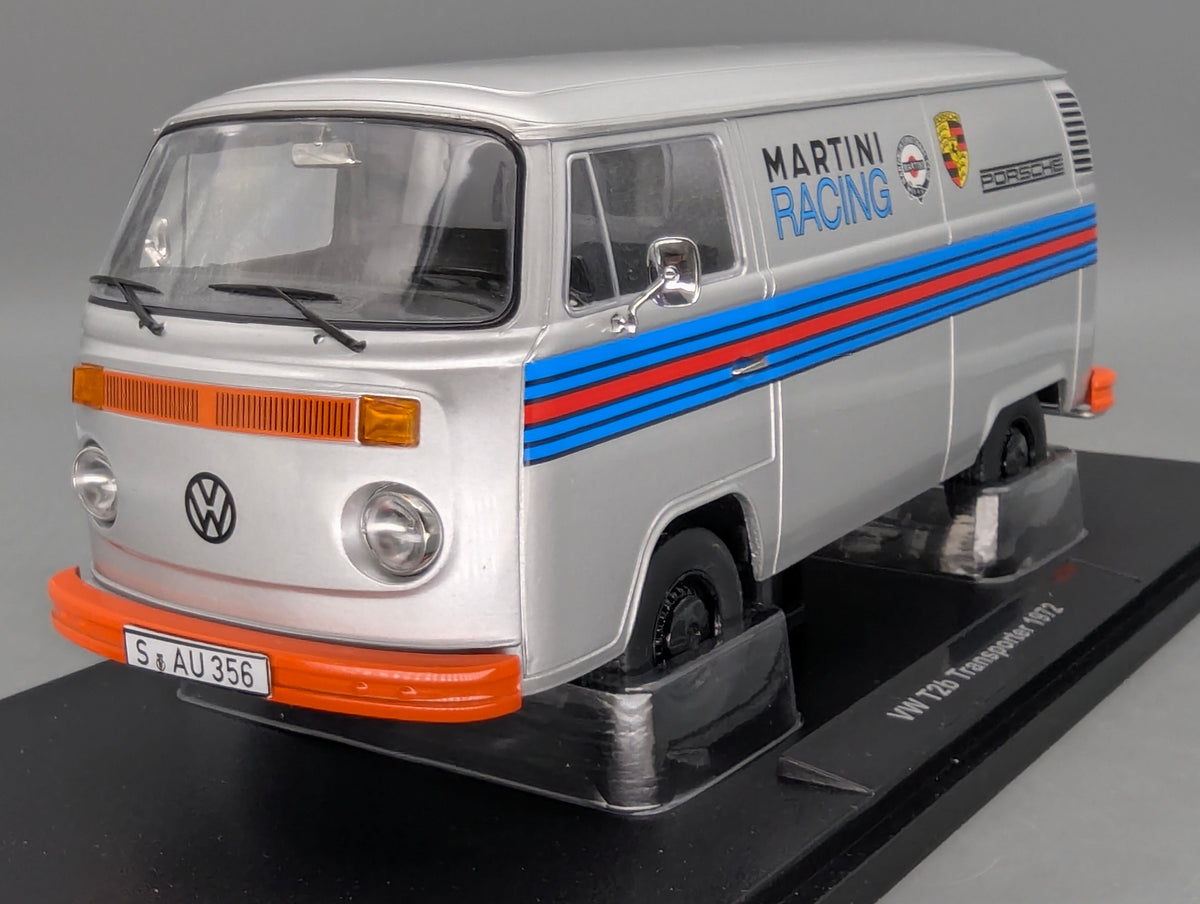 Modellautos 1:18 KK-Scale VW Bus T2b Transporter 1972 Martini Racing Porsche OVP