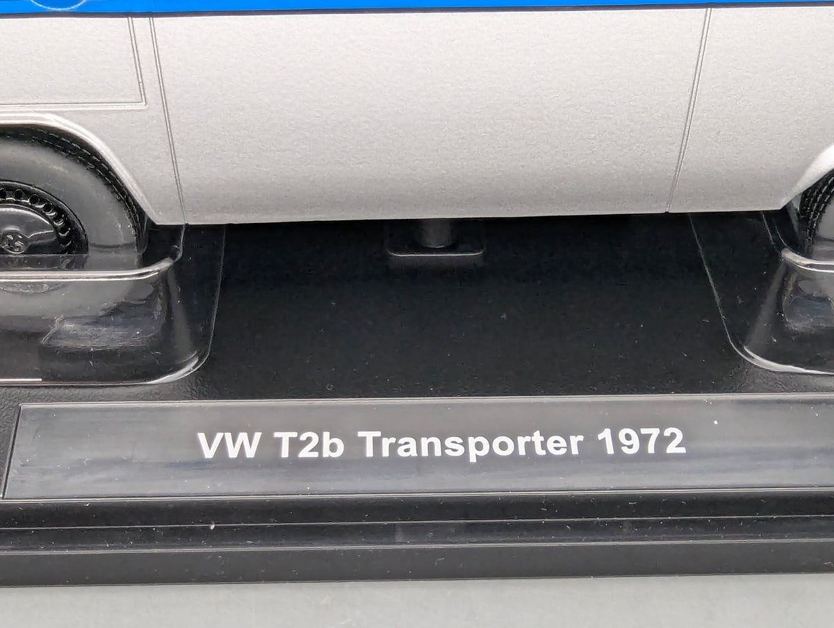 Modellautos 1:18 KK-Scale VW Bus T2b Transporter 1972 Martini Racing Porsche OVP