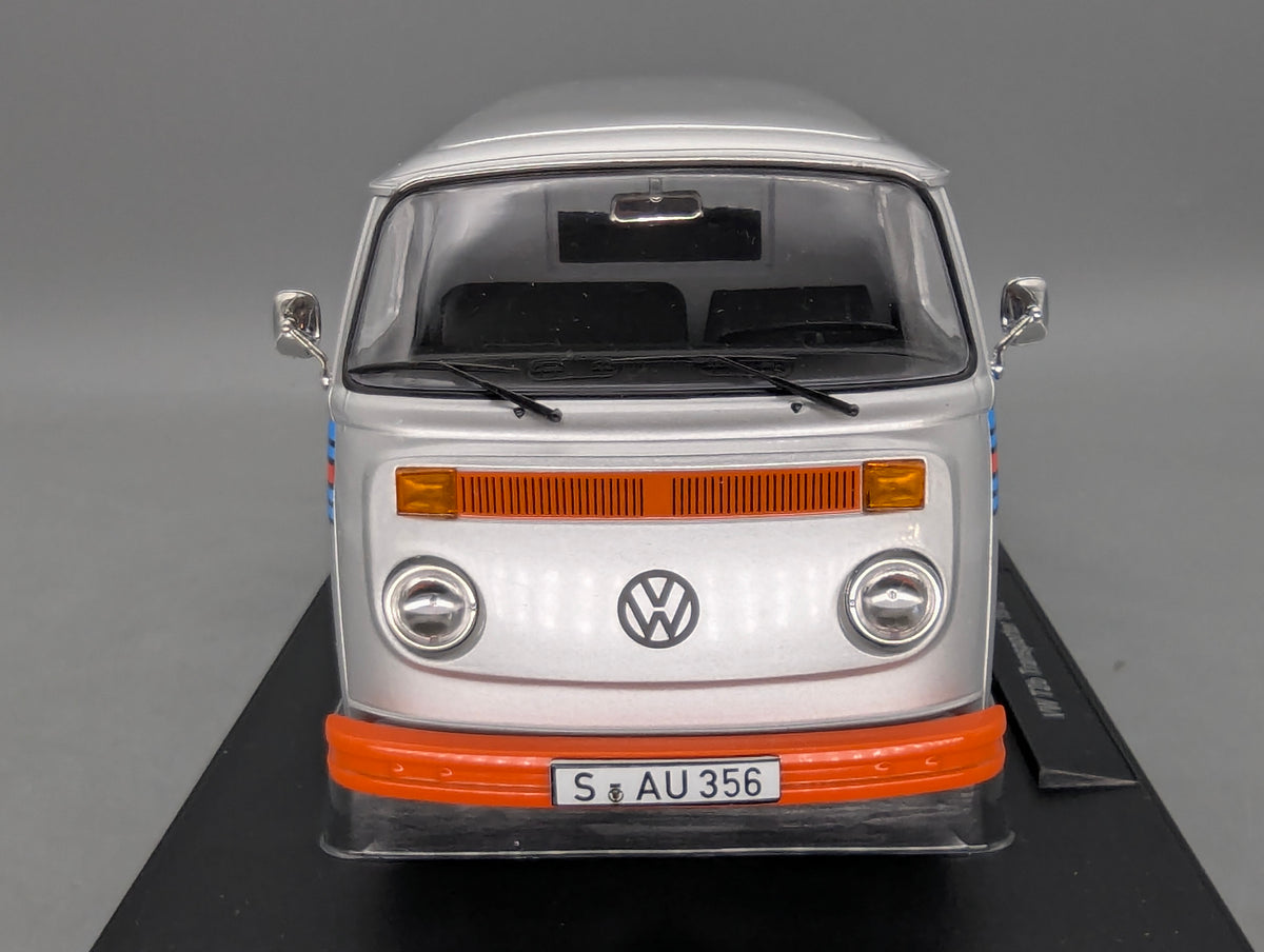 Modellautos 1:18 KK-Scale VW Bus T2b Transporter 1972 Martini Racing Porsche OVP