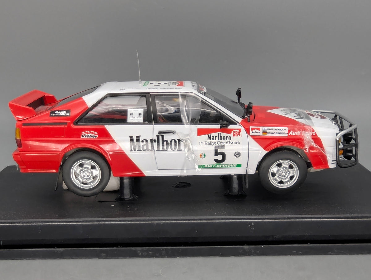 Modellautos 1:18 Sun Star 4221 Audi Quattro Rally Cote D'Ivoire 1982 #5 mit OVP