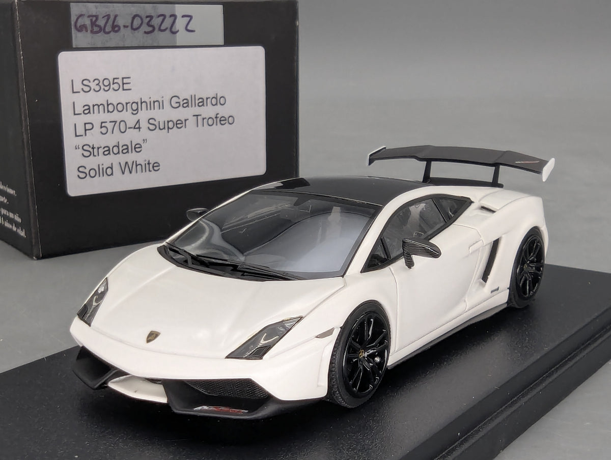 Modellautos 1:43 Looksmart LS395A Lamborghini Gallardo LP570-4 ST White mit OVP