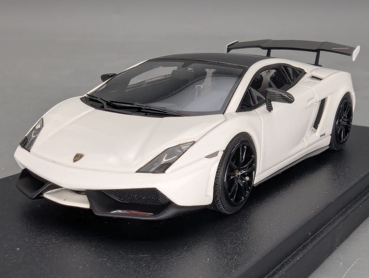 Modellautos 1:43 Looksmart LS395A Lamborghini Gallardo LP570-4 ST White mit OVP