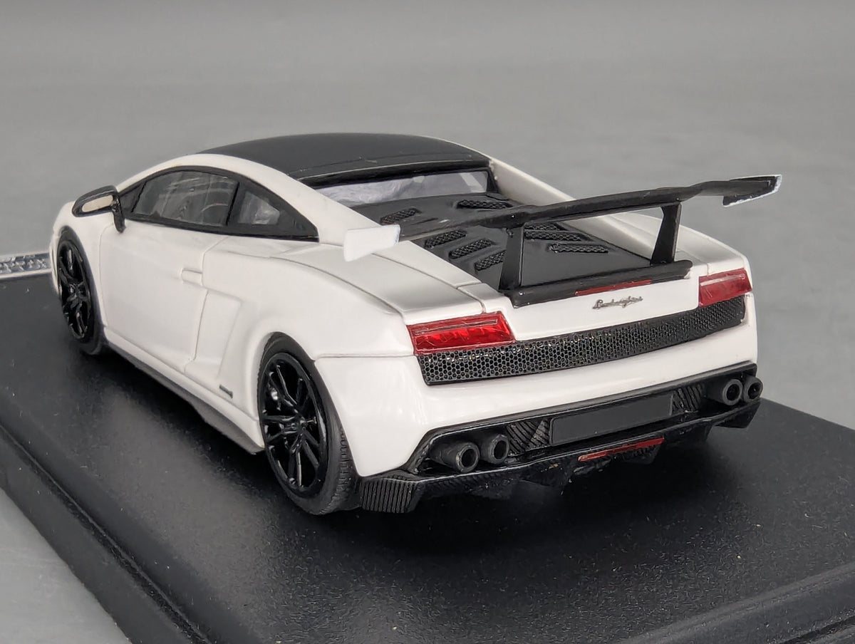 Modellautos 1:43 Looksmart LS395A Lamborghini Gallardo LP570-4 ST White mit OVP