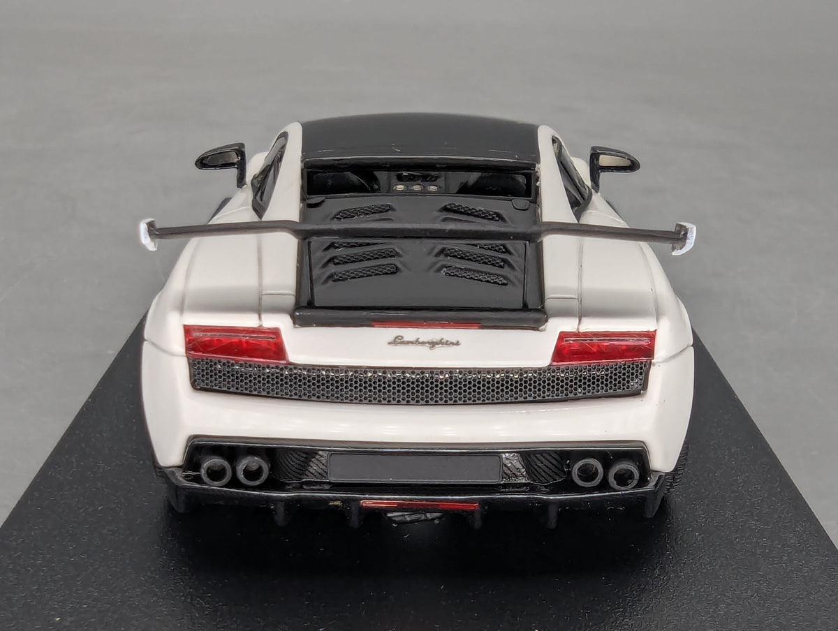Modellautos 1:43 Looksmart LS395A Lamborghini Gallardo LP570-4 ST White mit OVP