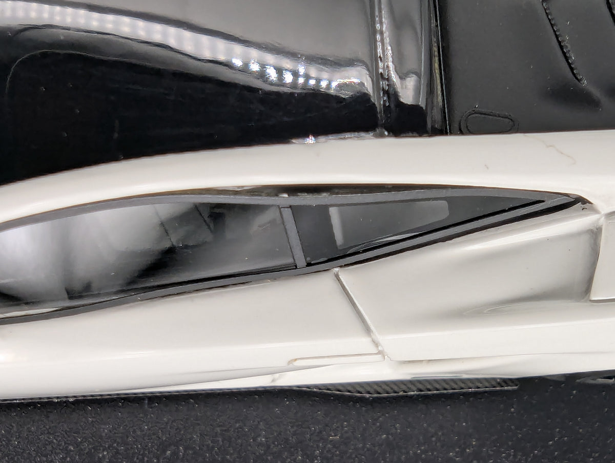 Modellautos 1:43 Looksmart LS395A Lamborghini Gallardo LP570-4 ST White mit OVP