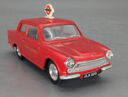 Modellautos 1:43 nicht 1:50 Corgi 98165 Ford Cortina mit 2 Figuren und mit OVP