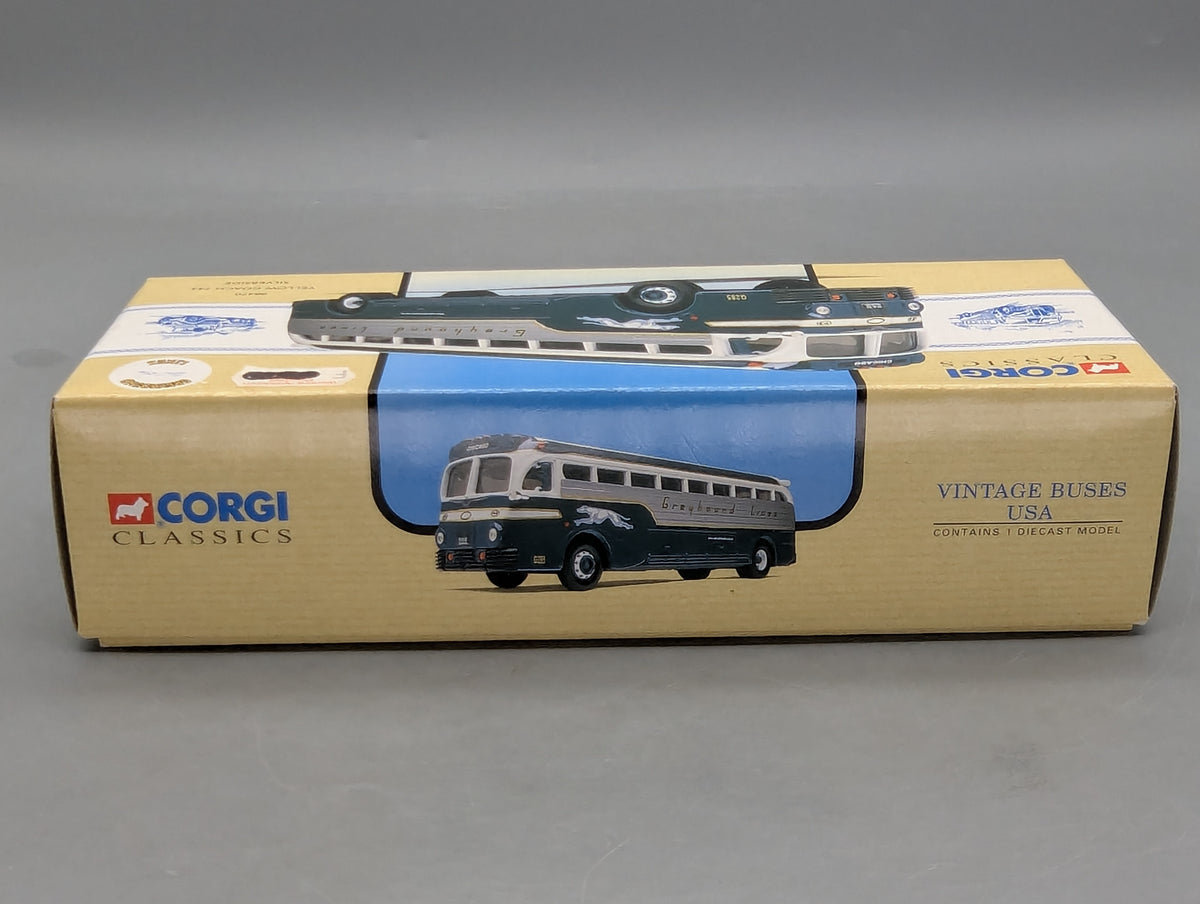Bus Modell 1:50 Corgi Classics 98470 Yellow Coach 743 Silverside Greyhound OVP