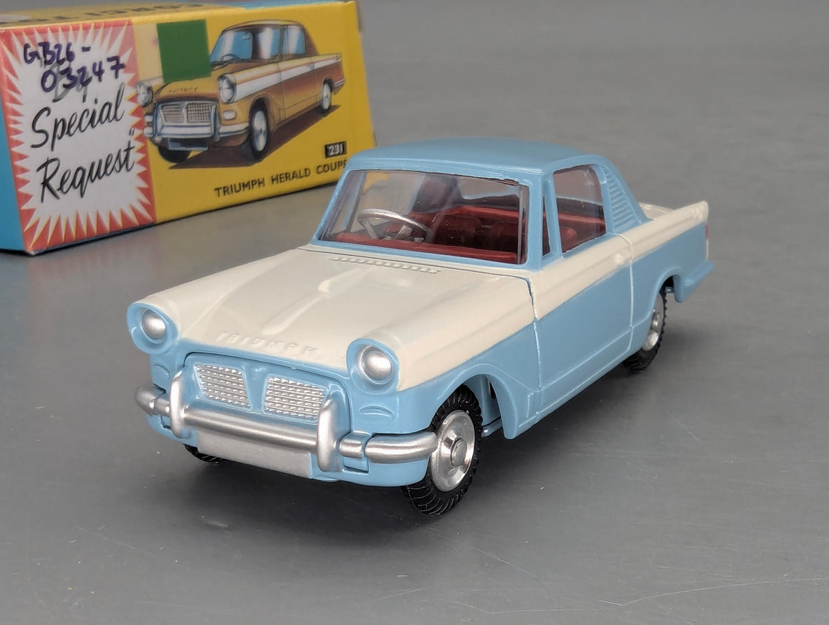 Modellautos 1:43 Corgi Toys 231 Triumph Herald Coupe Replikat Zertifikat OVP