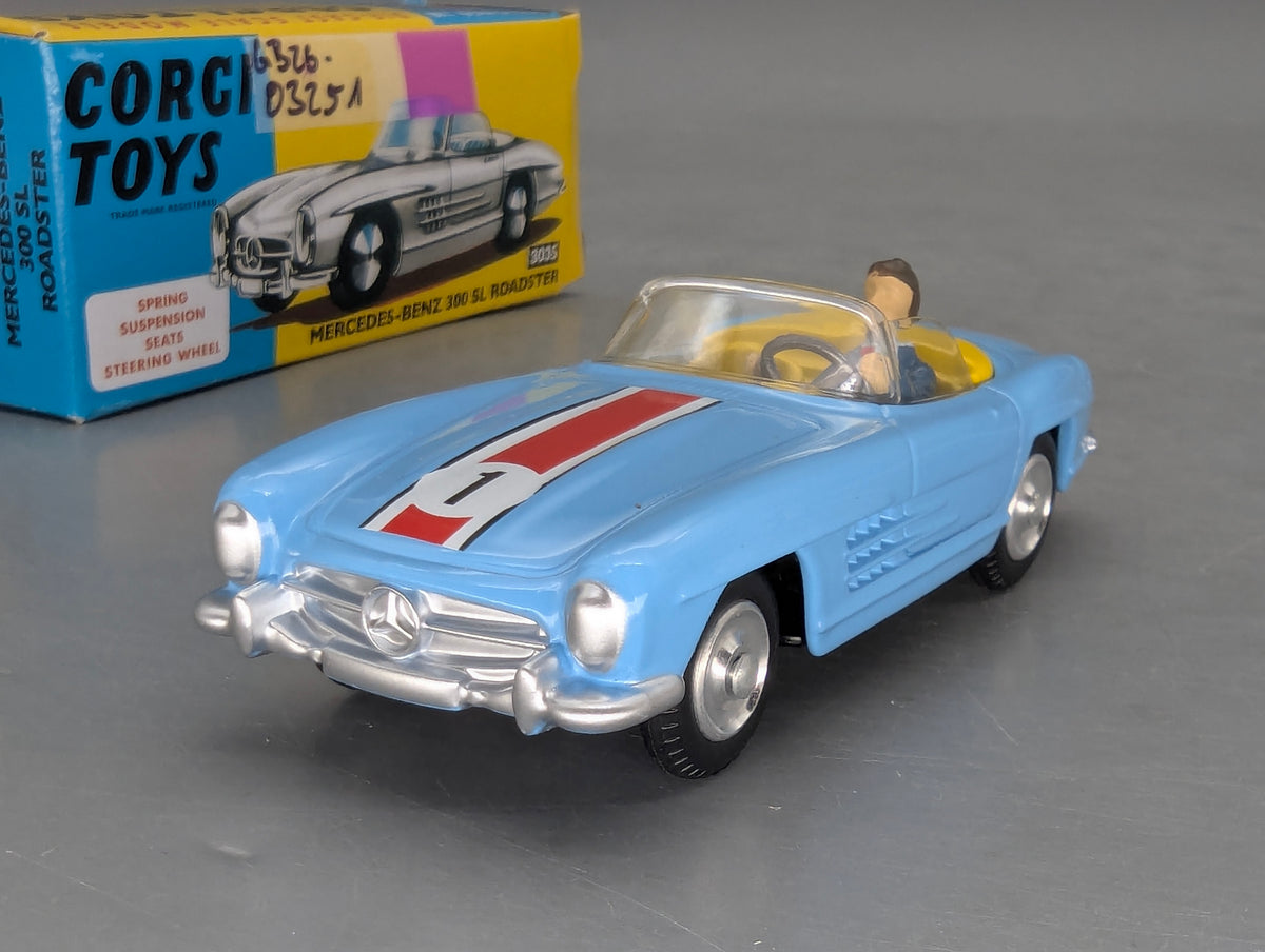 Modellautos 1:43 Corgi Toys 303S Mercedes 300SL Roadster Replikat Zertifikat OVP
