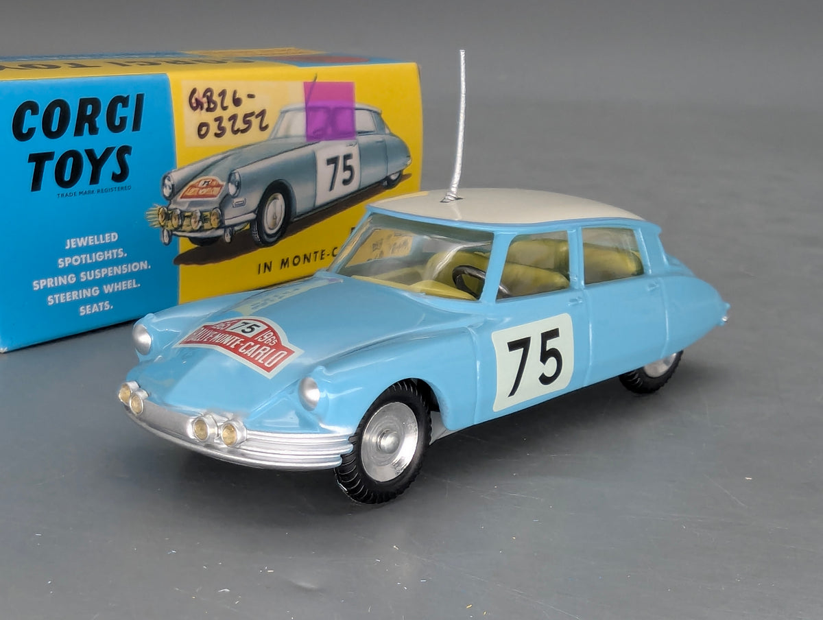 Modellautos 1:43 Corgi Toys 323 Citroen DS19 RMC 1965 Replikat Zertifikat OVP