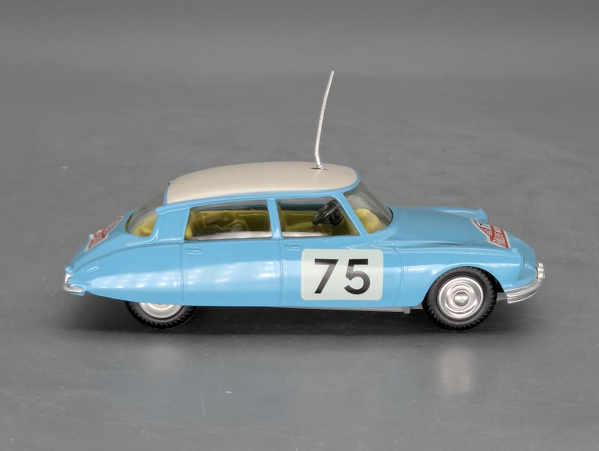 Modellautos 1:43 Corgi Toys 323 Citroen DS19 RMC 1965 Replikat Zertifikat OVP